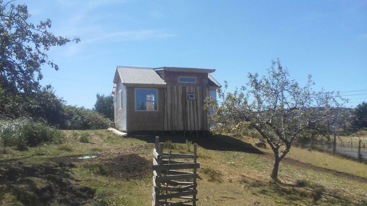 La Petite Cabane De Putemun Villa Castro Luaran gambar